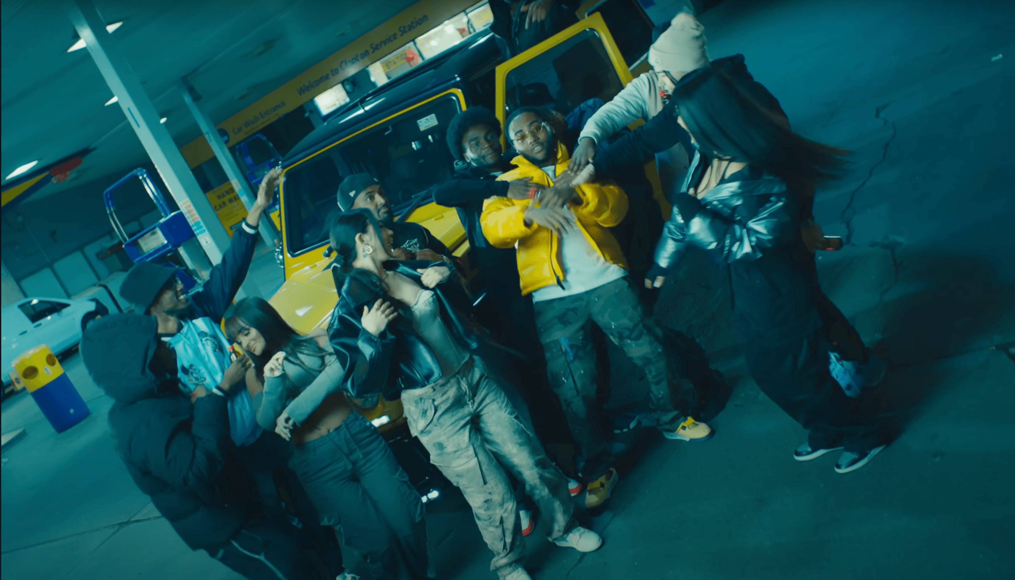 G!ft - Wanna Chill Baby?